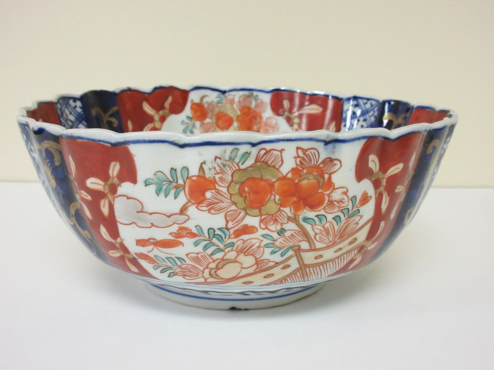 Japanese Imari Bowl 1800's